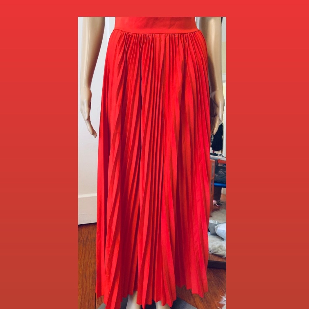 Bohemia Pleated Full Length Maxi Long Skirt NWT - Picture 6 of 6